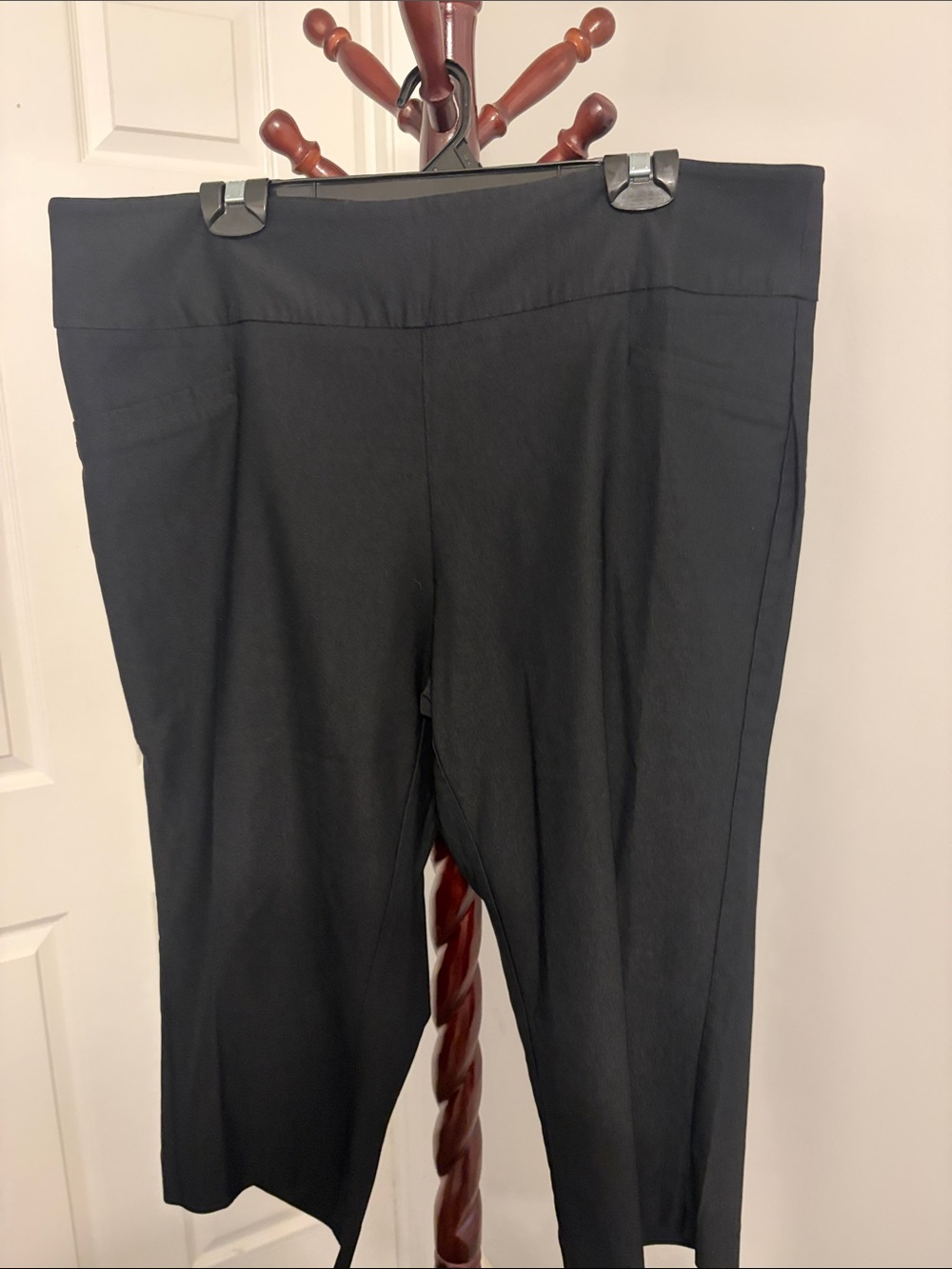 Black Cropped Pull-On Pants